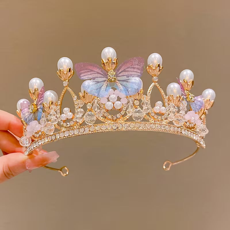 A Sweet Crown Headband with Rhinestones And Faux Pearls for Girls