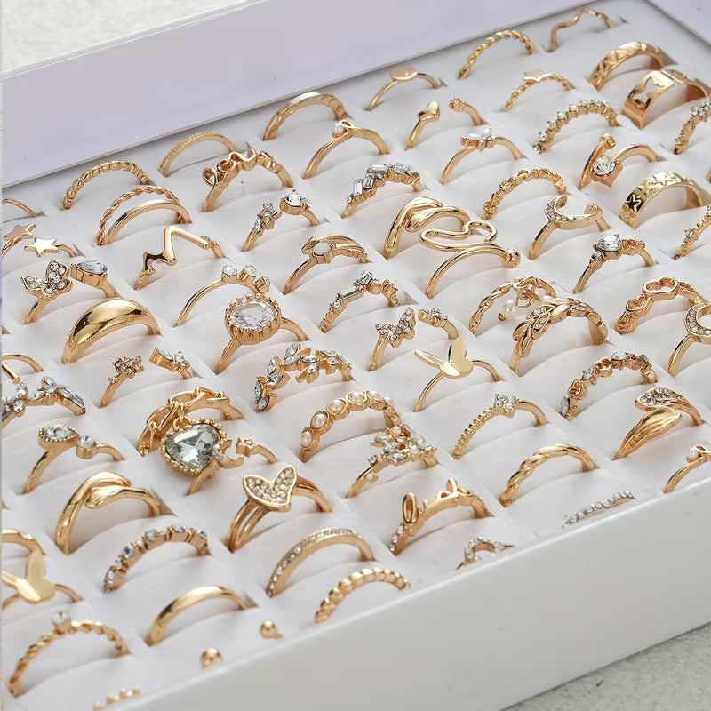 Elegant Women's Golden Coloured Rings