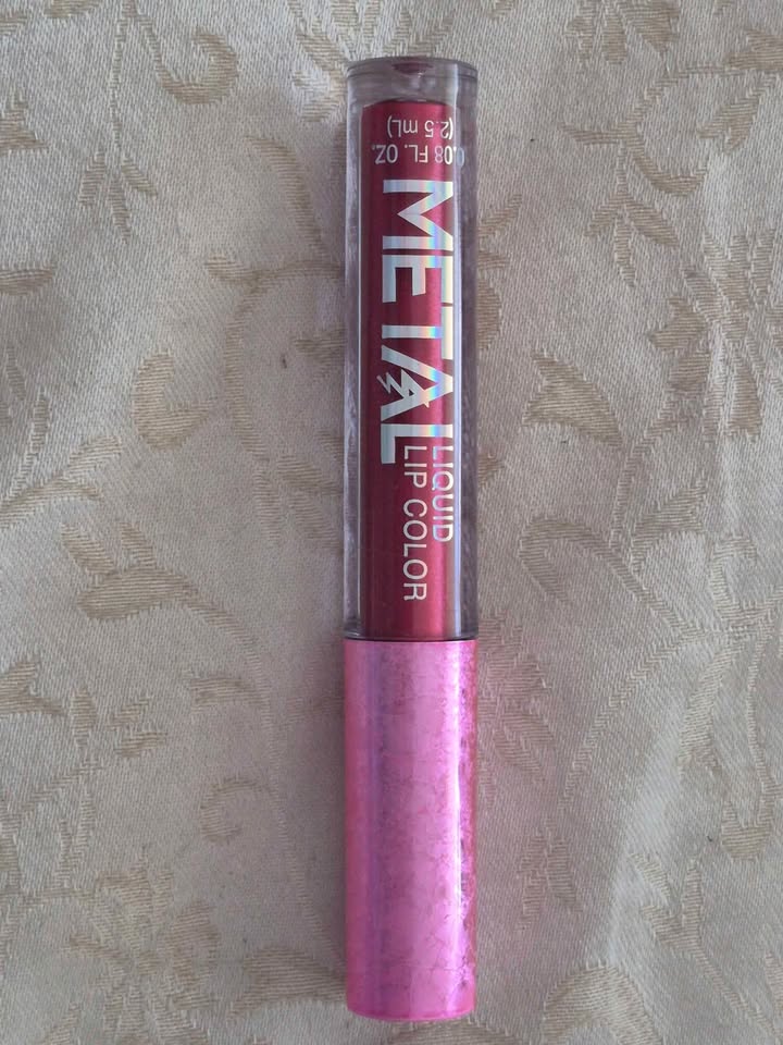 Metalic Liquid Lip Colour Waterproof