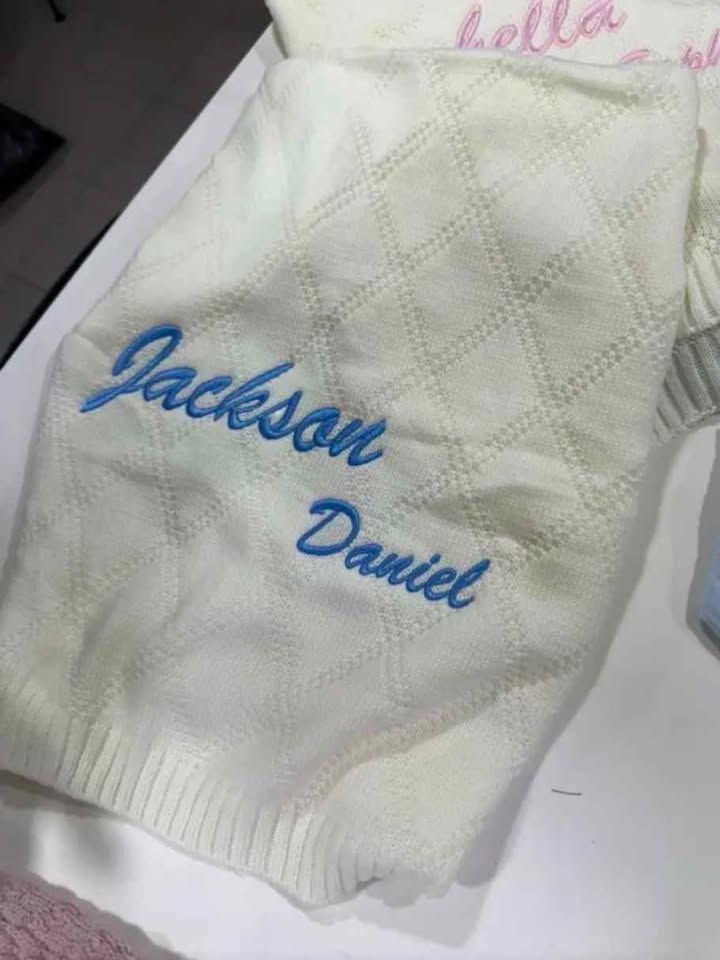 New Baby Blanket (LIMITED European Stock) It can be personalised with your baby's name or Initials.
