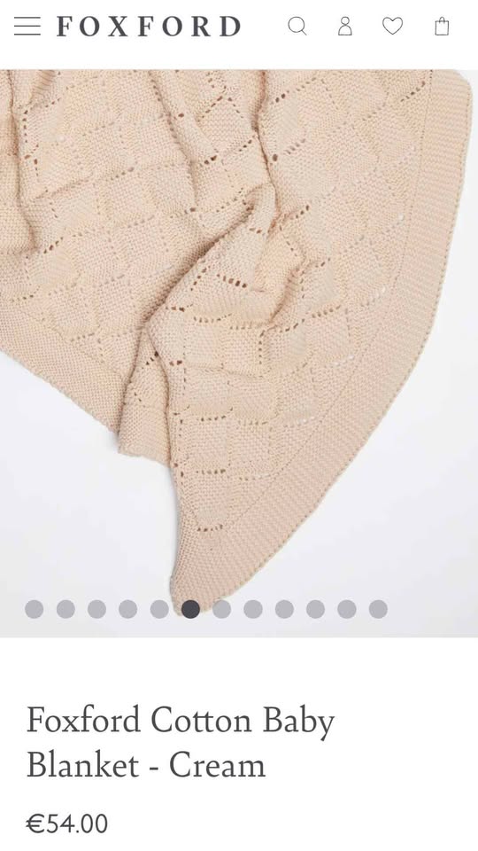 New Baby Blanket (LIMITED European Stock) It can be personalised with your baby's name or Initials.
