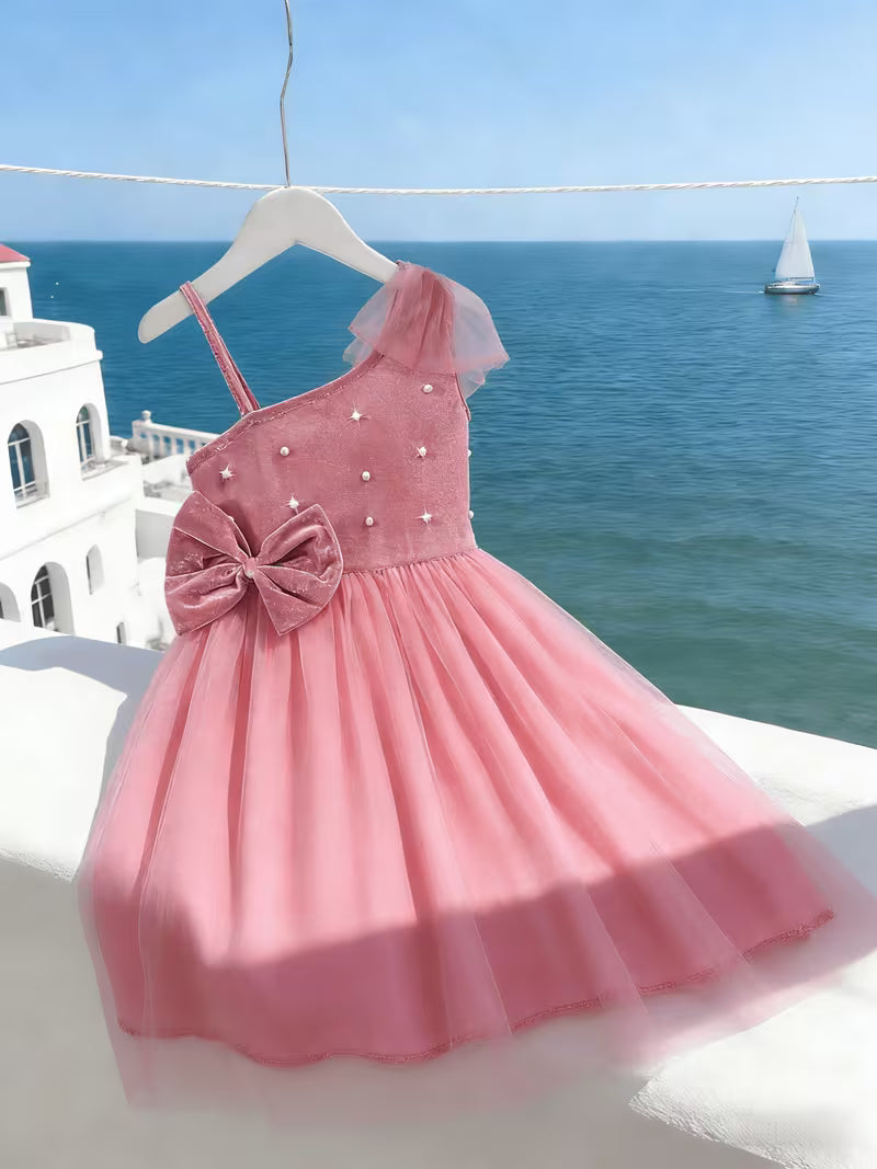 Princess Dress for Girls A-Line Dress with One-Shoulder Asymmetrical Design.