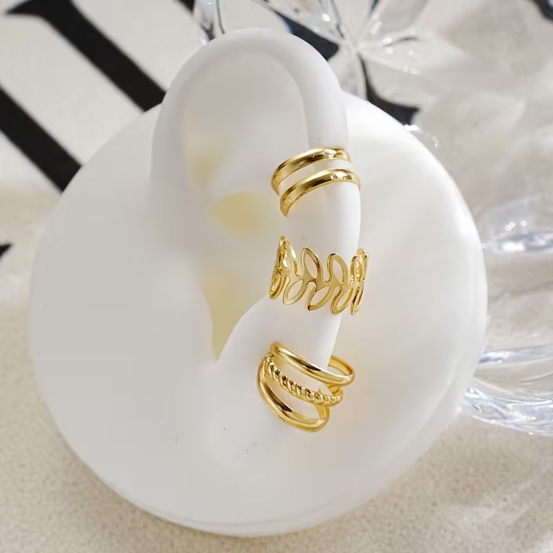 Fashionable and Minimalist Wide Leaf Multi-Layer Metal Style Ear Clip Set