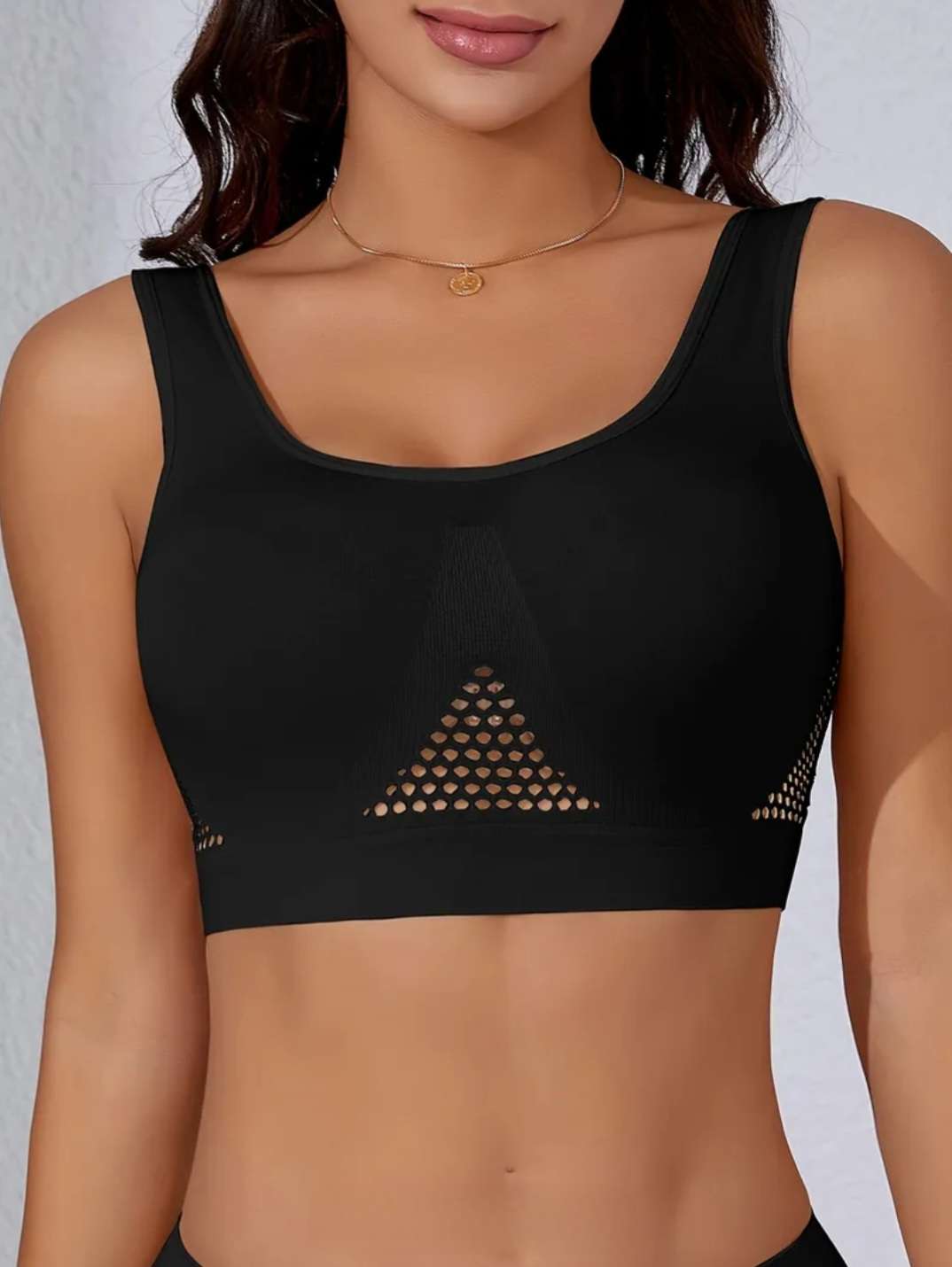 Full support breathable womens sports bra